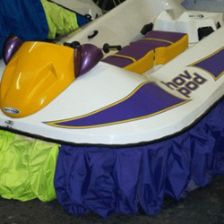 Hov Pod Leisure Hovercraft: Red and Yellow Colour Image